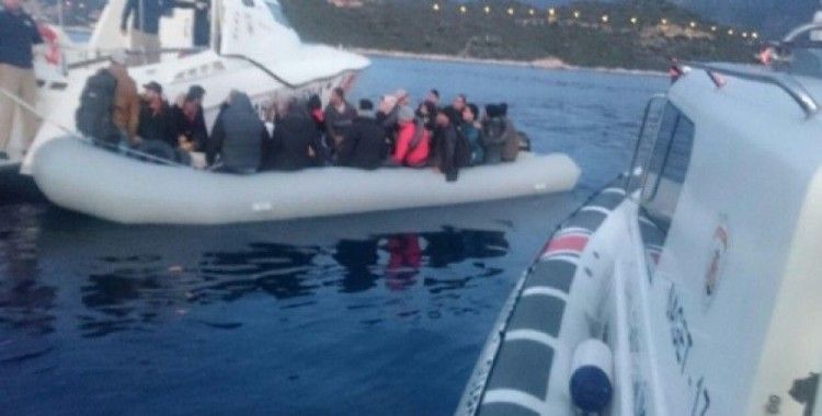 Antalya'da 41 kaçak göçmen yakalandı
