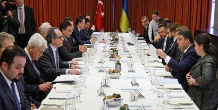 Ukrayna Başbakanı Groysman Türk işadamları ile buluştu
