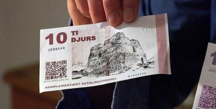 Danimarka'da bir ada kendi parasını bastı