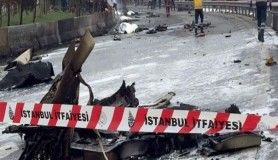 İstanbul'da helikopter düştü