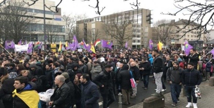  Almanya’nın demokrasi anlayışı: PKK’ya yasak yok