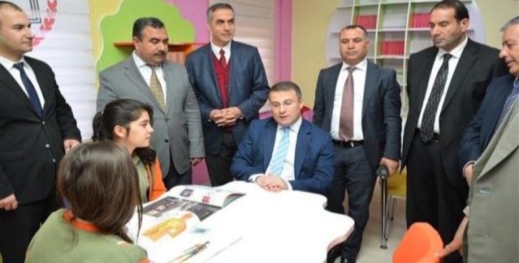 Viranşehir Hadi Kutlu Lisesinde Z Kütüphanesi açıldı