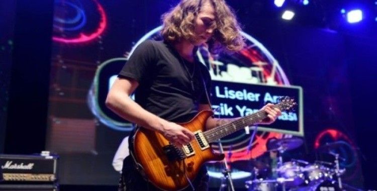 Liseler arası müzik yarışması İzmir'de