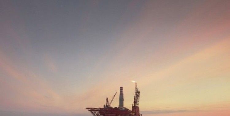 Akdeniz'de petrol ve doğalgaz aramaları için düğmeye basıldı