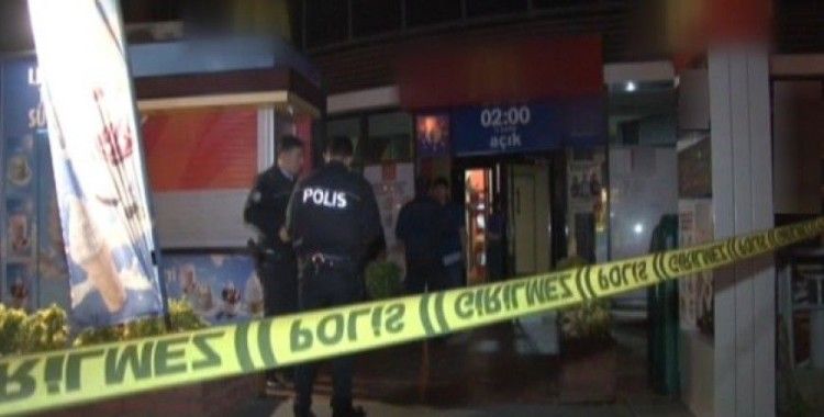 İstanbul'da silahlı fast-food soygunu