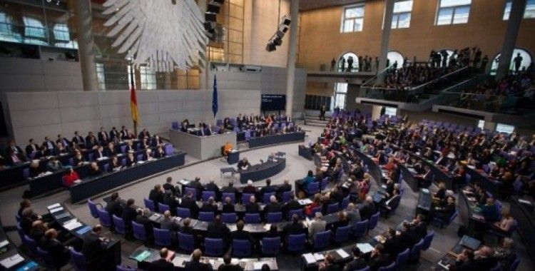 Almanya hakaret yasasını kaldırıyor