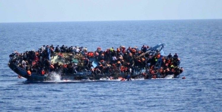 İspanya açıklarında 200 mülteci kurtarıldı