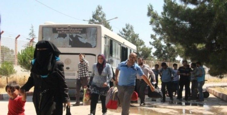 Suriyeliler Türkiye’ye dönmeye başladı