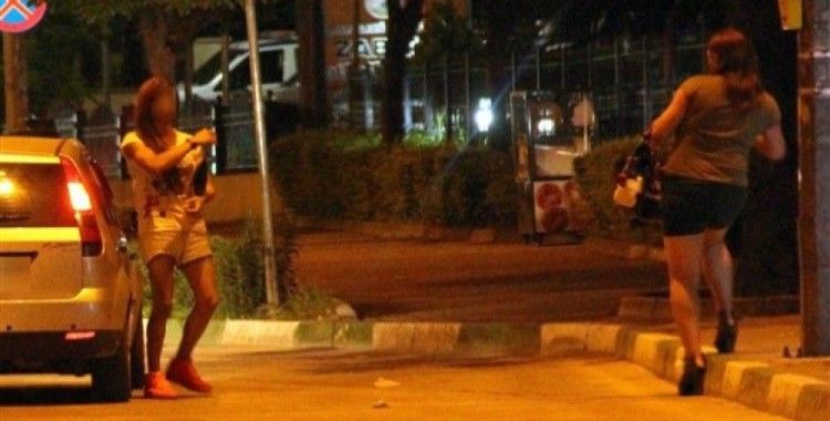 Bursa polisi Ramazan'da fuhuşa izin vermedi