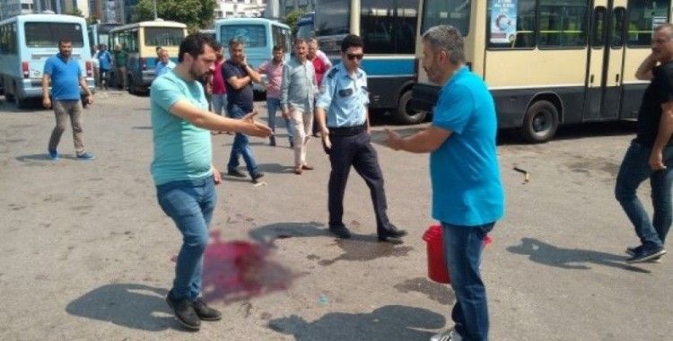 Zonguldak'ta dolmuşçular birbirine girdi, 3 yaralı