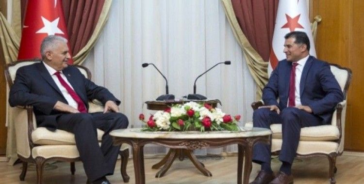 Başbakan Yıldırım, KKTC Başbakanı Özgürgün ile görüştü