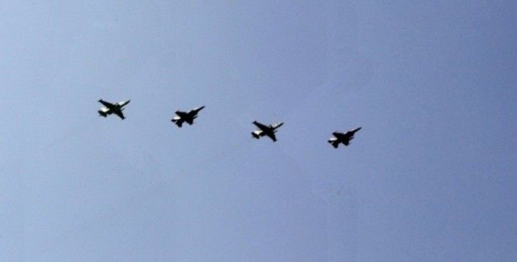Rusya Suriye'de 2 ayda 5 bin 850 hava saldırısı düzenledi