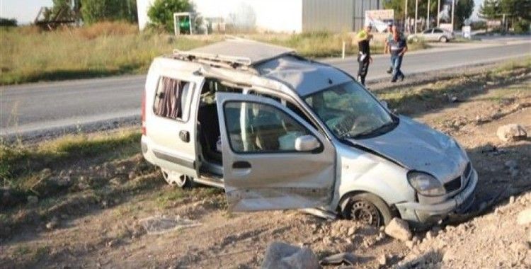 ​Konya'da cenaze dönüşü kaza, 5 yaralı 