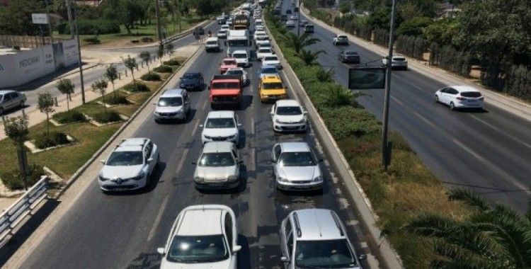 20. gününe giren grev İzmir ulaşımını vurdu