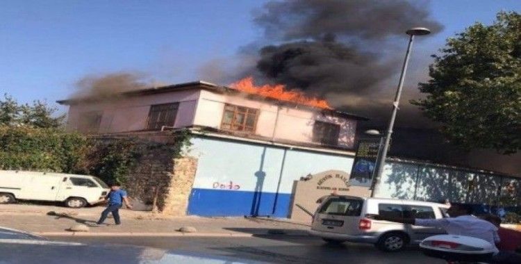 İstanbul'da kadınlar hamamında yangın