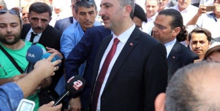 Adalet Bakanı Gül'den darbecilere pişkinlik cevabı