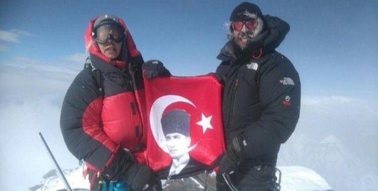 Türk dağcılar ilklere imza atıyor