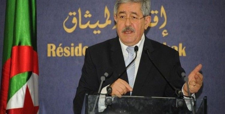 ​Cezayir'de yeni hükümet kuruldu