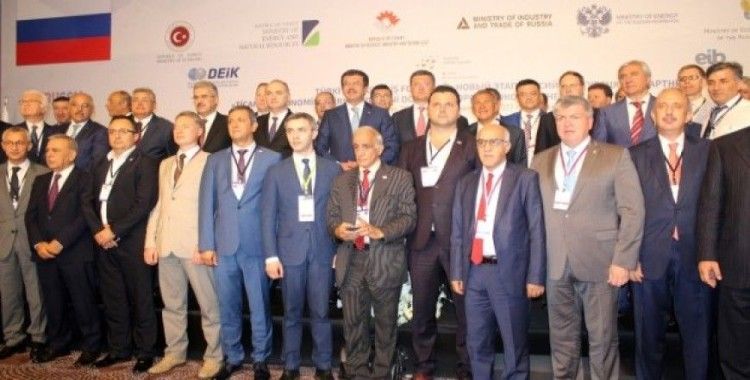 Türkiye-Rusya İş Forumu'nda 100 milyar dolarlık hedef vurgusu