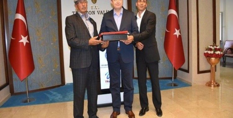 Halisdemir'in babasından Trabzon Valisi Yavuz'a ziyaret