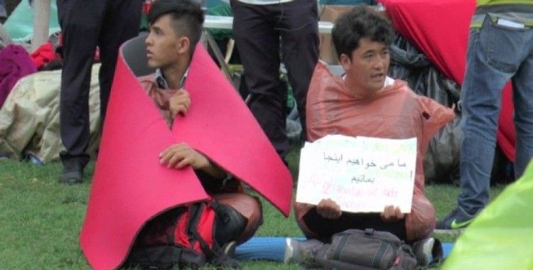 Afganlardan Viyana'da oturma eylemi