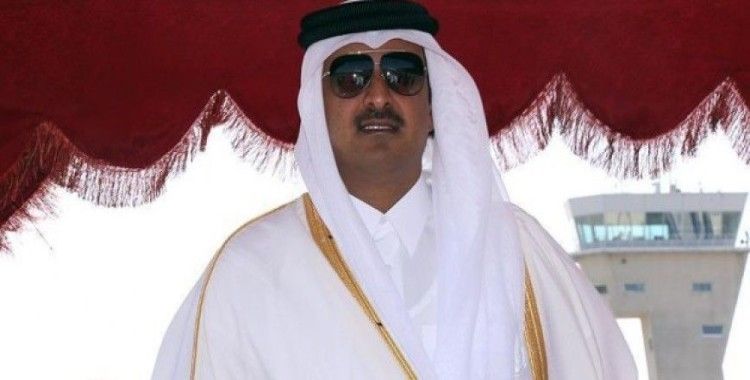 ​Katar Emiri, ABD'nin askeri üssünü ziyaret etti