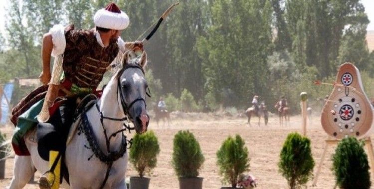 Atlı okçular finali Ankara'da yapacak