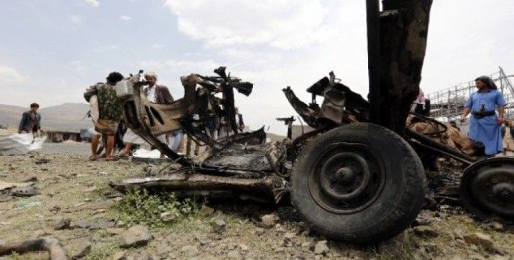 Husi militanları sivilleri hedef aldı, 3 ölü, 8 yaralı