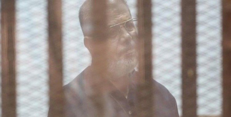 Katar adına casusluk davasında Mursi hakkında müebbet