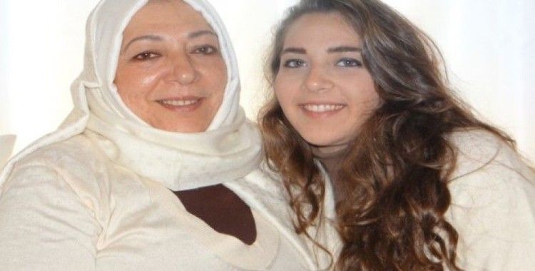 Suriyeli aktivist anne ve gazeteci kızı öldürüldü 