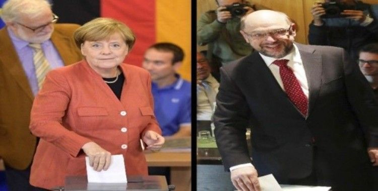 Almanya’da koalisyon hesapları başladı