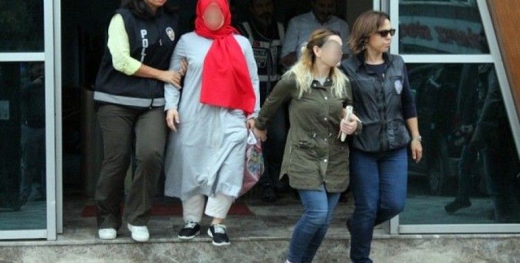 107 kişiyi dolandıran 'Altın Kızlar' çetesi çökertildi