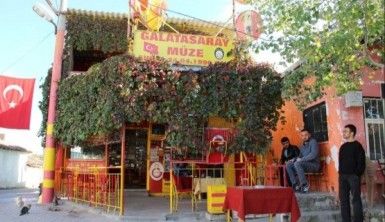 Bu kahvehanede 5 yasak var 4’ü Fenerbahçe’yle ilgili