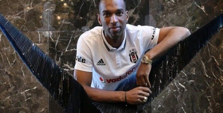 ​Babel futbolu Beşiktaş'ta bırakmak istiyor