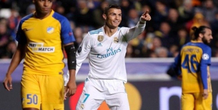 Devler Ligi'nde haftanın oyuncusu Ronaldo