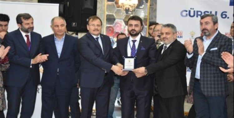 Ak Parti Gürsu'da yola mevcut başkan Mustafa Yıldırım'la devam 