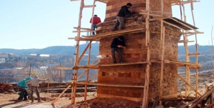 118 yıllık tarihi saat kulesi restore ediliyor