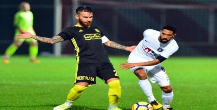 Başakşehir, Yeni Malatyaspor’u 4-1 mağlup etti 