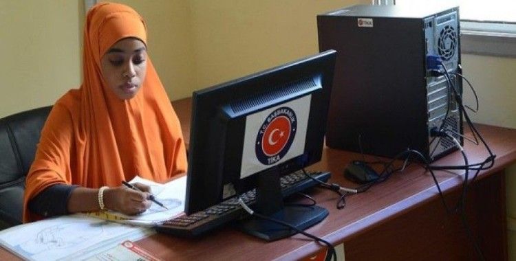 TİKA'dan Somali'ye eğitim desteği