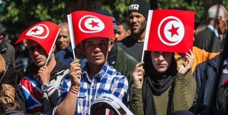 ​BAE'den Tunus'a 'Nahda' baskısı