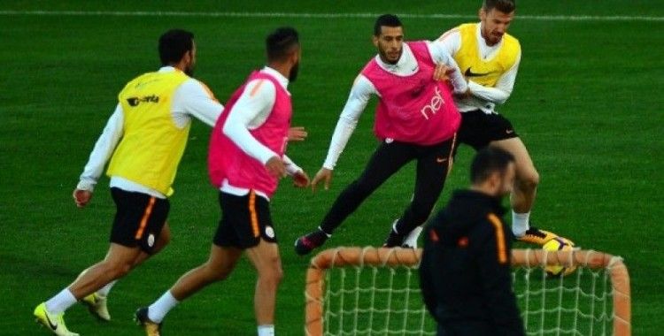 Galatasaray hazırlıklarını sürdürdü 