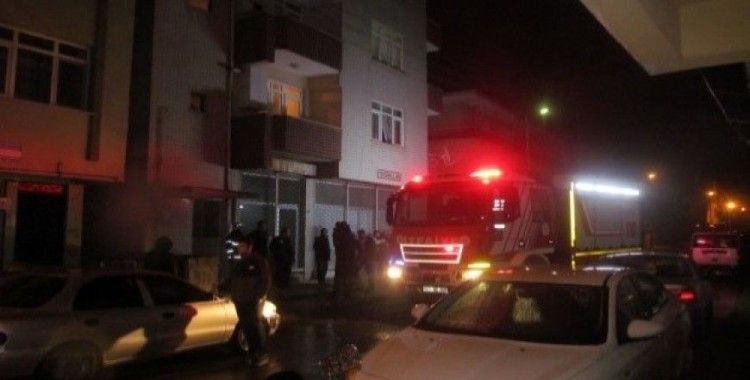 Kocaeli'de aynı sokakta çıkan 4 farklı yangın itfaiye ve polisi alarma geçirdi 