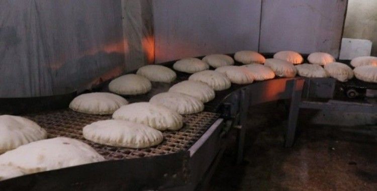 Ekmek fabrikaları savaştan kaçanlar için çalışıyor 