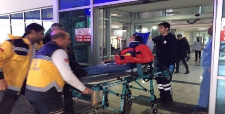 Muş'taki feci kazada yaralanan bazı vatandaşlar Bingöl'e getirildi 
