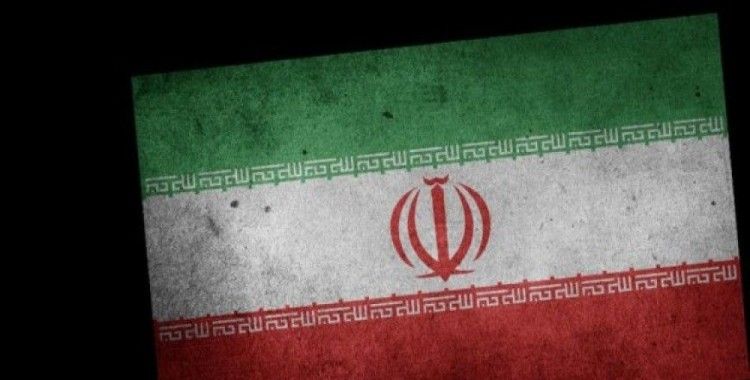İran'da Sünni alime serbest dolaşım yasağı