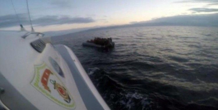 Ege Denizi’nde 43 kaçak göçmen yakalandı