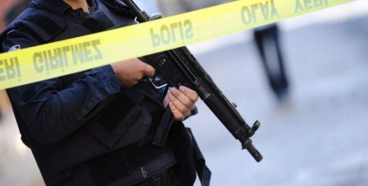 Diyarbakır’da polis noktasına patlayıcı atıldı 