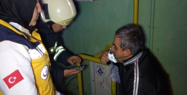 Samsun'da yangında 3 kişi hastanelik oldu