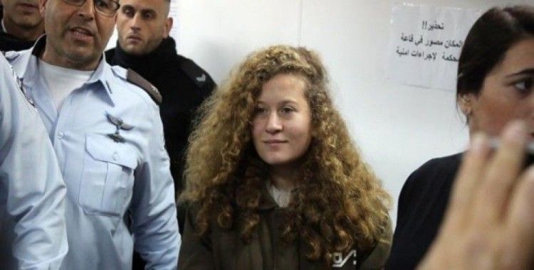 Filistinli cesur kız Ahed'in duruşması 11 Mart'a ertelendi