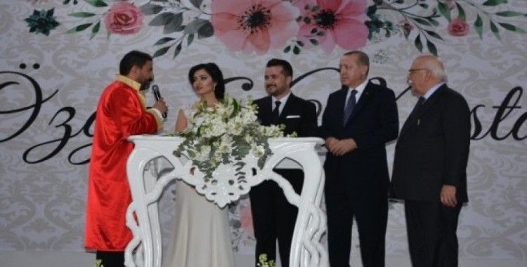 Cumhurbaşkanı Erdoğan nikah şahidi oldu 